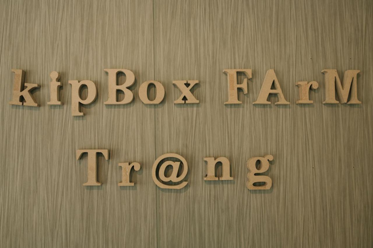 Kipbox Hotel Trang Exterior photo