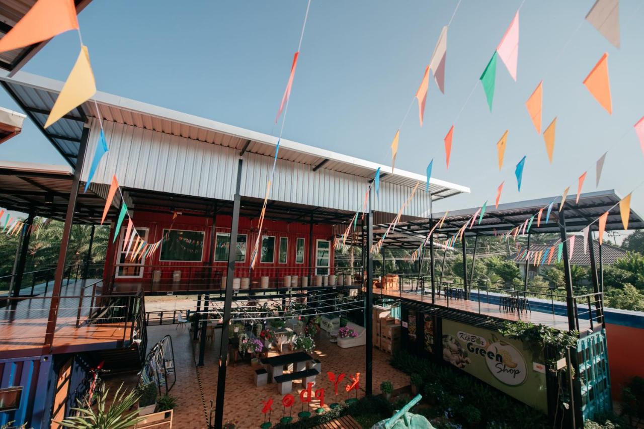 Kipbox Hotel Trang Exterior photo