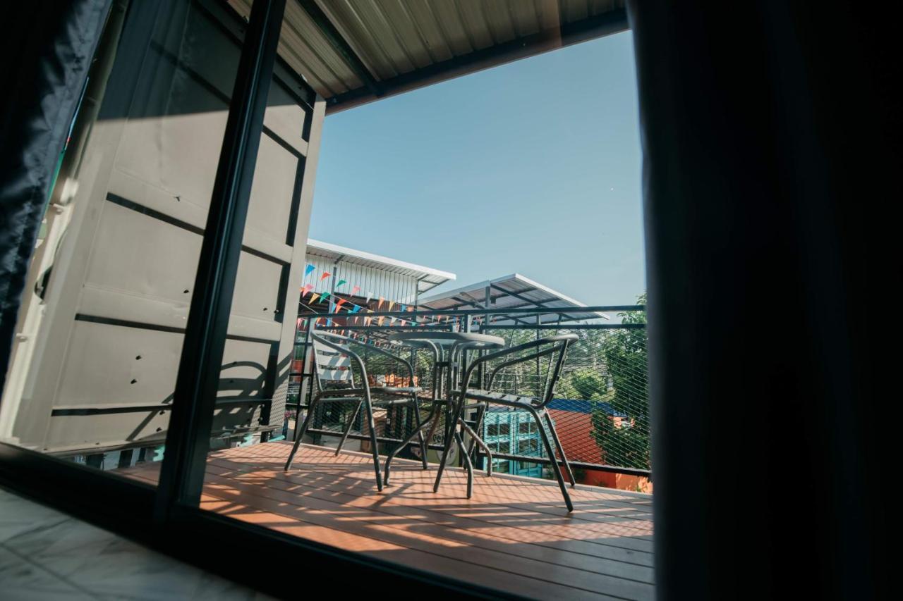 Kipbox Hotel Trang Exterior photo