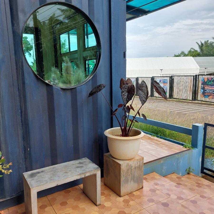 Kipbox Hotel Trang Exterior photo
