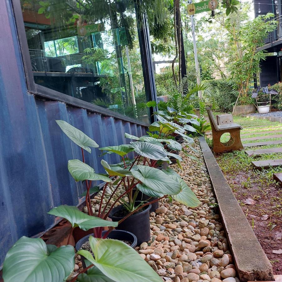 Kipbox Hotel Trang Exterior photo