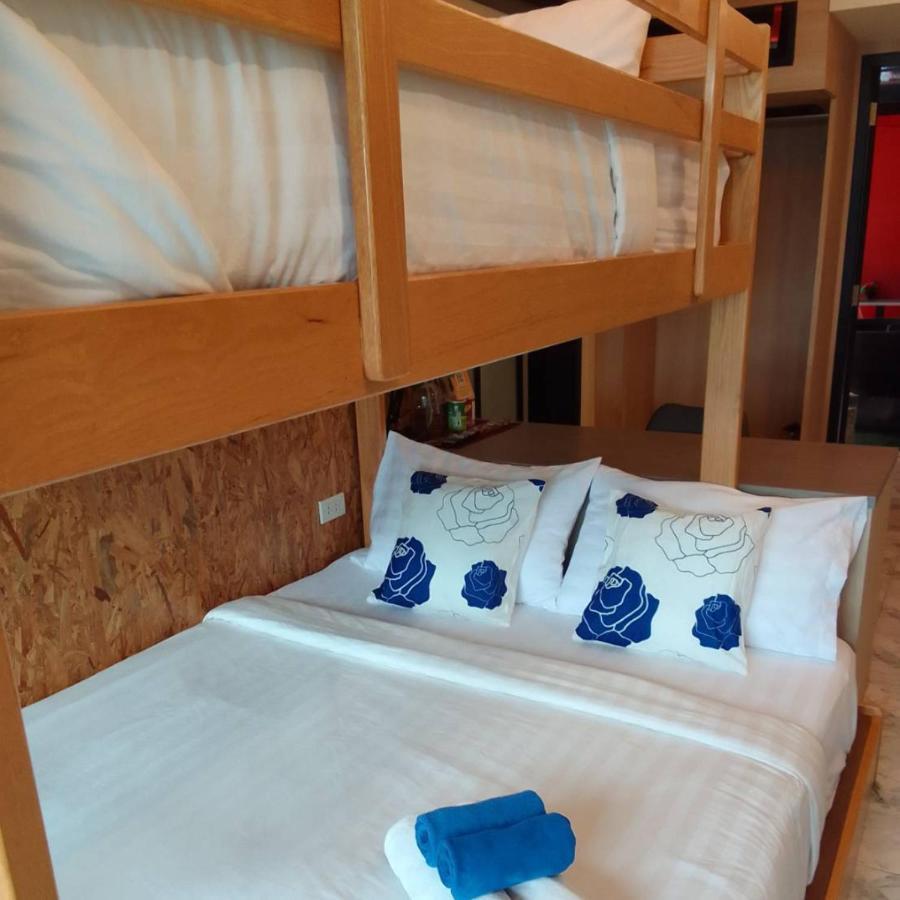 Kipbox Hotel Trang Exterior photo