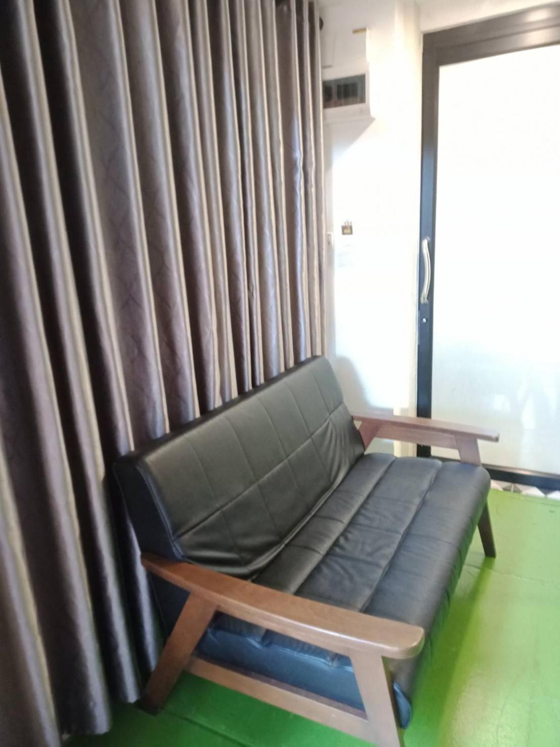 Kipbox Hotel Trang Exterior photo